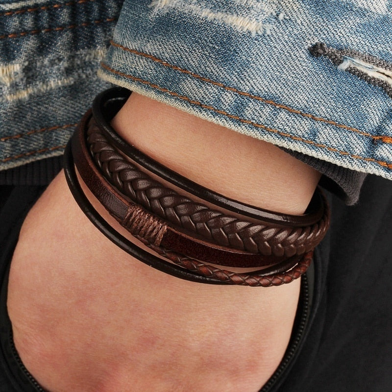 Pulseira Masculina King Em Couro Com Fecho Magnético